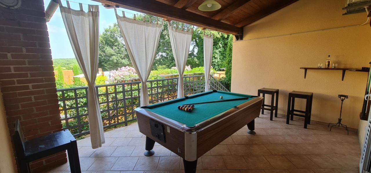Sunny Garden Villa With Pool Loborika Exteriör bild