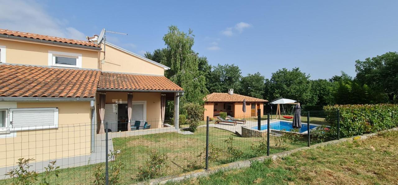 Sunny Garden Villa With Pool Loborika Exteriör bild